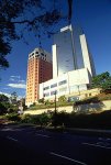 edificios en la avenida El Poblado.jpg