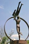escultura en Medellín.jpg