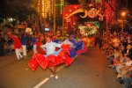 Navidad desfile danzas en en Medellín.jpg
