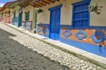 Guatapé Antioquia calle.jpg