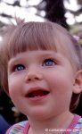 niña carita.jpg