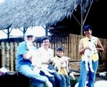 fotos con hermana sus nietos y nuera.jpg