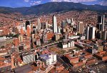 foto aèrea de Medellìn.jpg