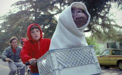 et_el_extraterrestre_2019.jpg