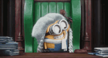 minion juez.gif