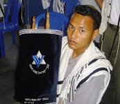 img3.jpg