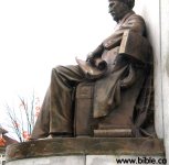 maury-monument-side.jpg