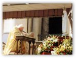 Virgen+de+F%u002525C3%25A1tima+y+Papa+Juan+Pablo+II+arrodillado+-+Affidamento+a+Maria+GPII.JPEG