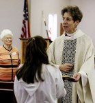 Mujer sacerdote3.jpg
