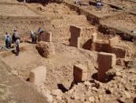 gobekli_tepe02_08_small.jpg