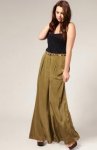 Pantalon largo y suelto.jpg