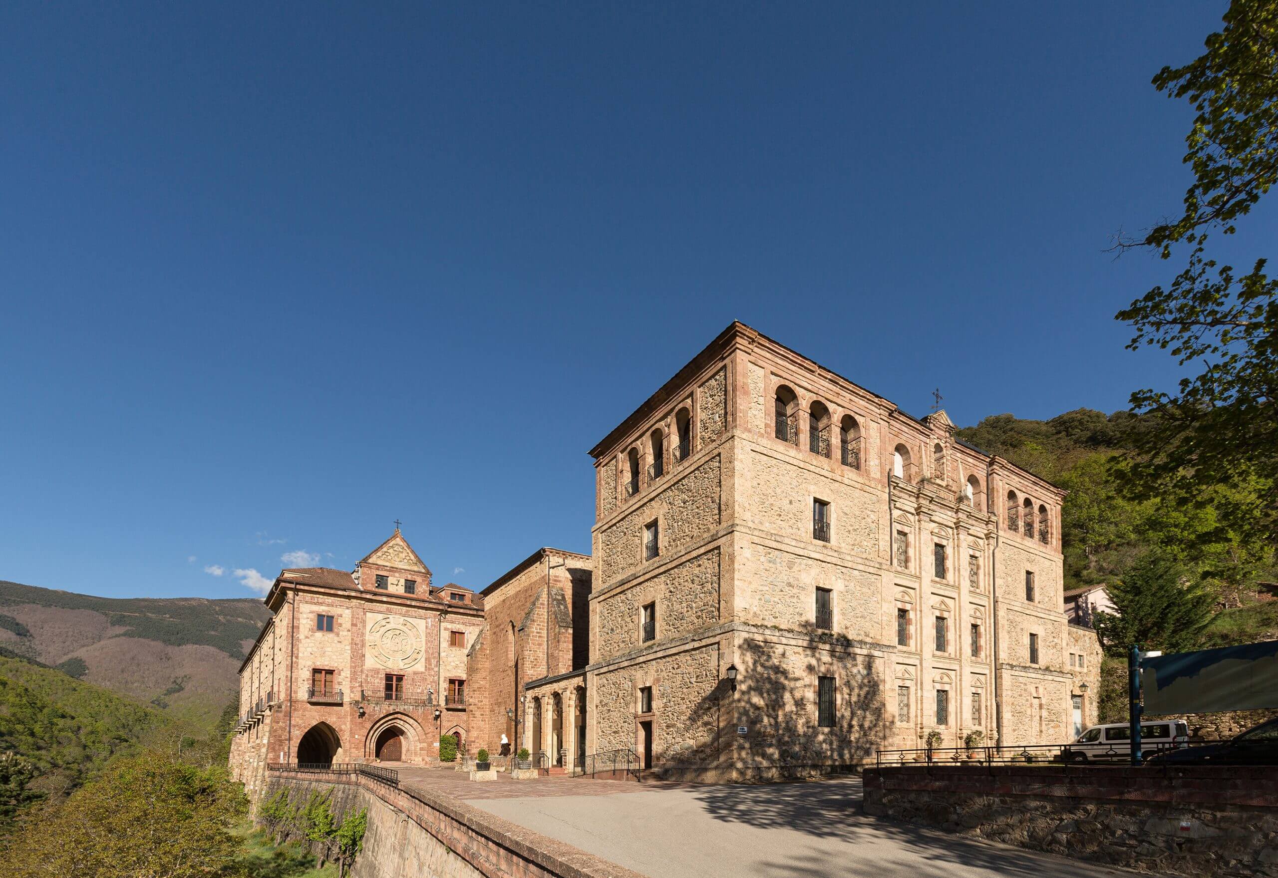 monasteriodevalvanera.es