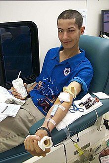 220px-Blood_donation_at_Fleet_Week_USA.jpg