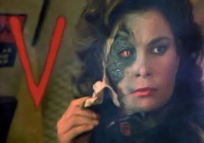 PRE-v-invasion-extraterrestre.jpg_874778526.jpg