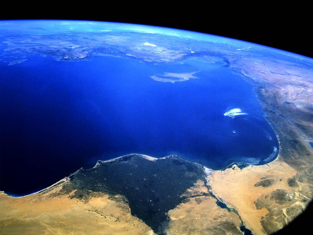 La-Tierra-Desde-El-Espacio.jpg