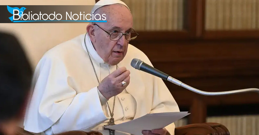 ¡Falsa enseñanza! Francisco pide a las personas invocar a los Santos Miguel, Gabriel y Rafael ¡Falsa enseñanza! Francisco pide a las personas invocar a los Santos Miguel, Gabriel y Rafael